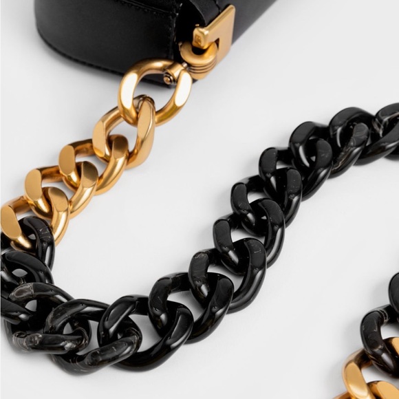 Charles & Keith Sonnet Two-Tone Chain Handle Shoulder Bag—Brand New with Tags - Picture 3 of 6